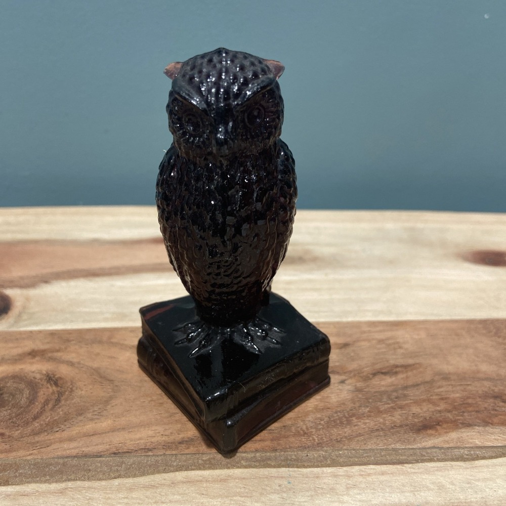 Degenhart Glass Owl Amethyst Purple, 3 1/2 Inches